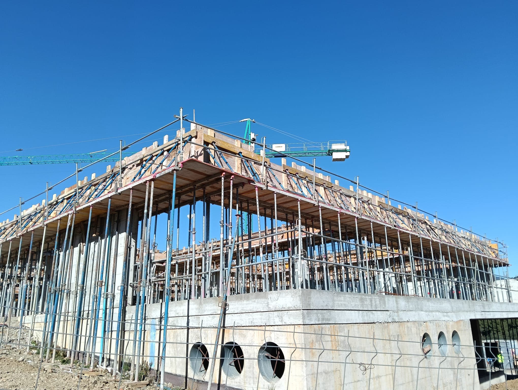 Proyecto de construcción y reforma de RLS Construcción en toda España (4)